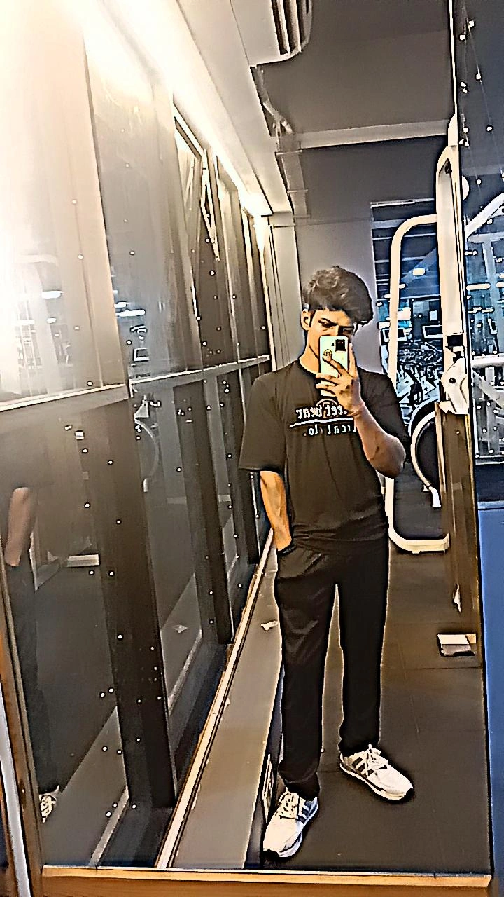 Gym training photo 3