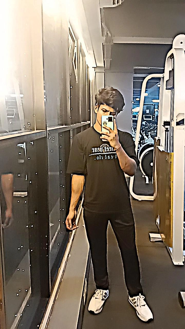 Gym training photo 4