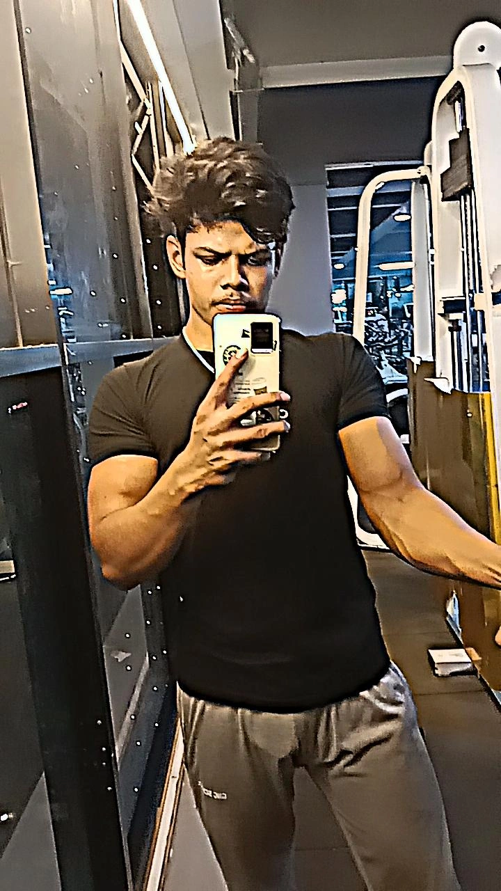 Gym training photo 5