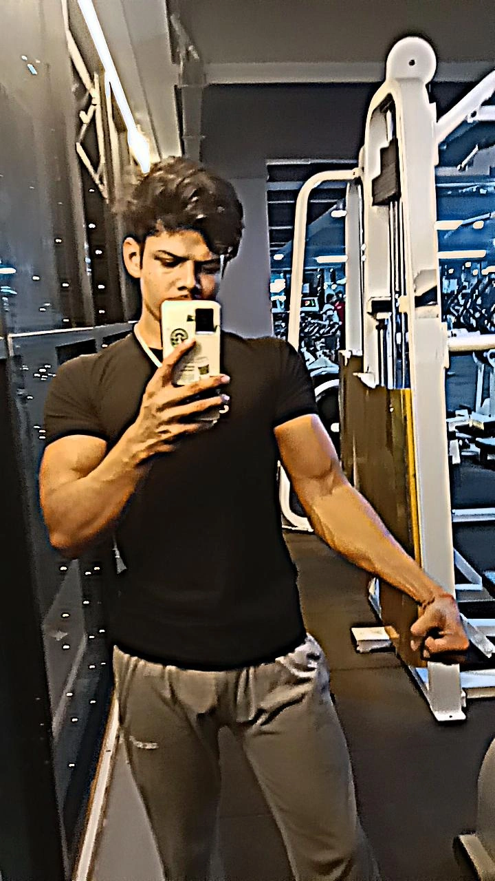 Gym training photo 6