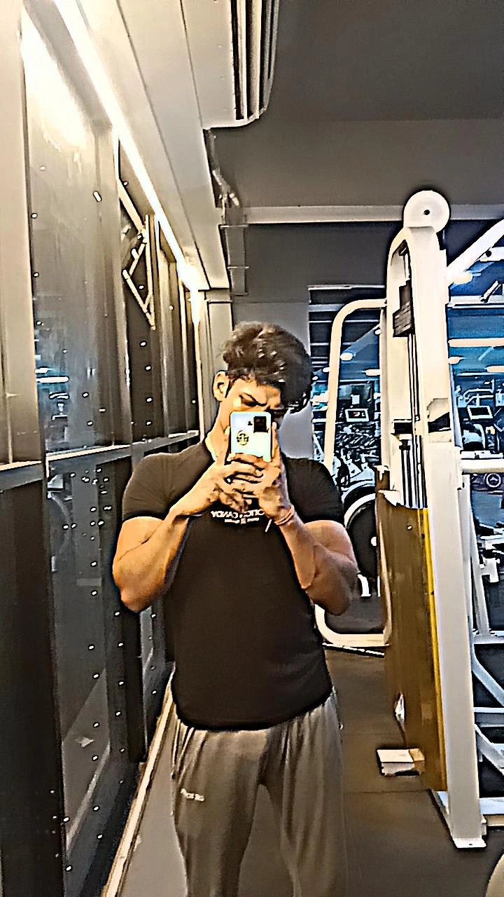 Gym training photo 8